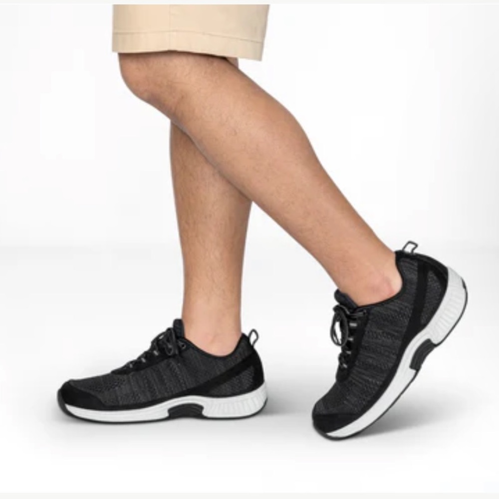 OrthoFeet Black Athletic Shoes size 12 in color Lava